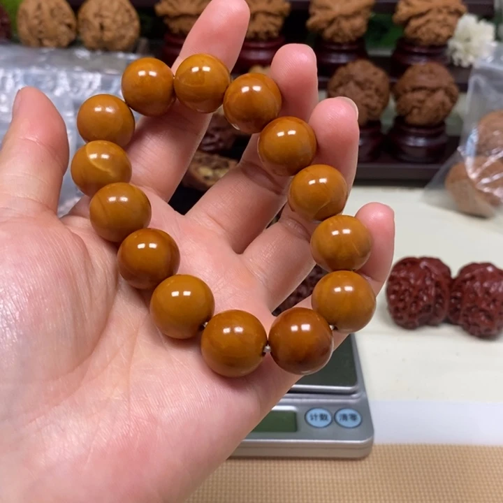 吊坠文玩核桃橄榄核光珠