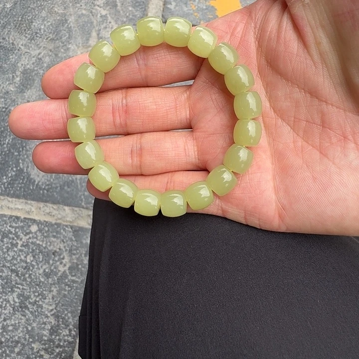 手链未镶嵌和田玉（黄玉）