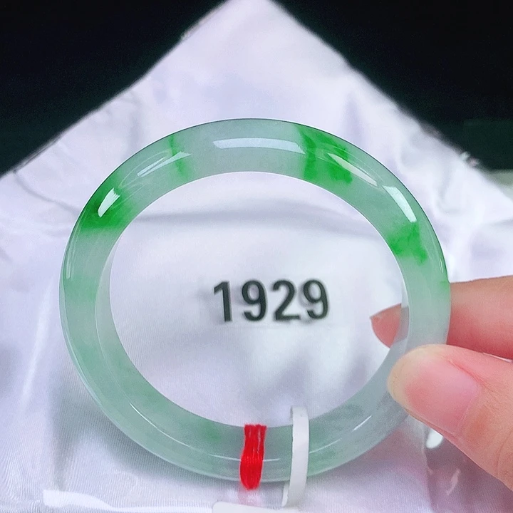 翡翠未镶嵌手镯57.2