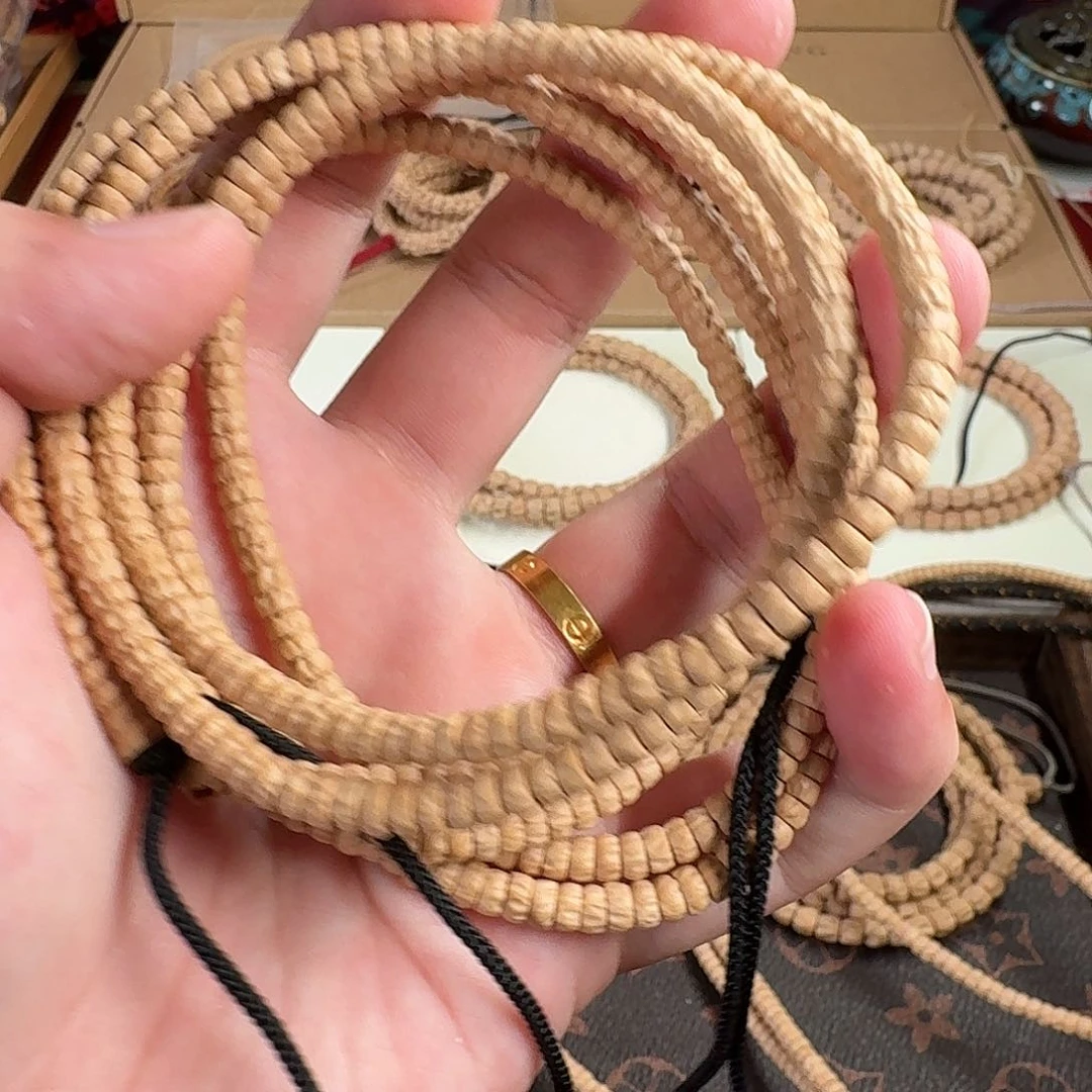 柏香籽/百香籽吊坠药片