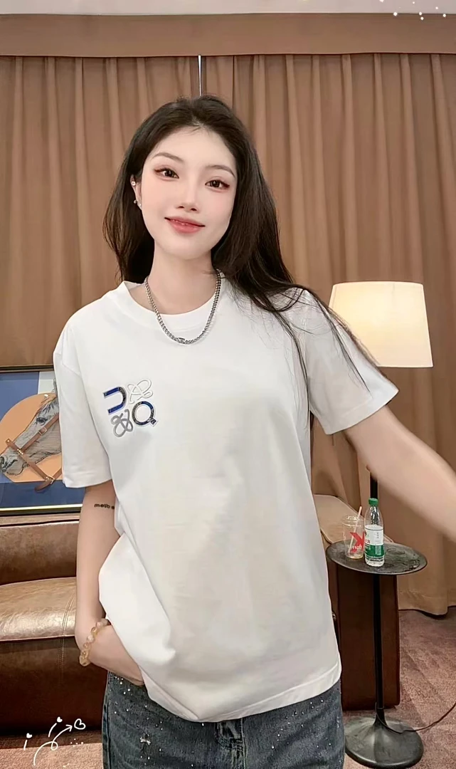 【七七】   2025夏季新款个性手绘立体压胶百搭短袖