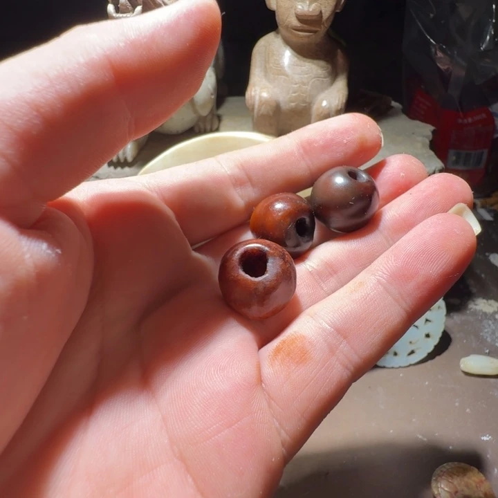 未镶嵌和田玉（糖玉）挂件