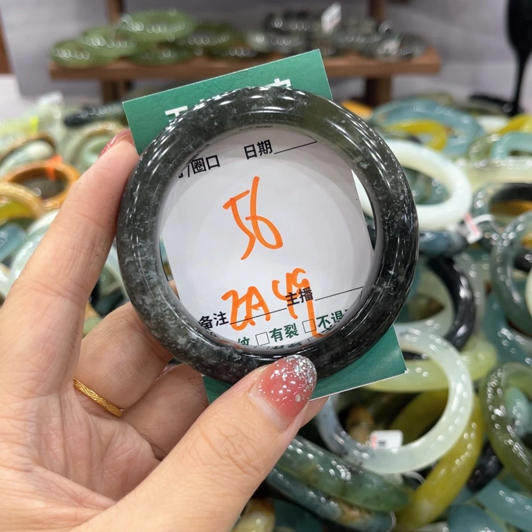 未镶嵌蛇纹石玉手镯手镯