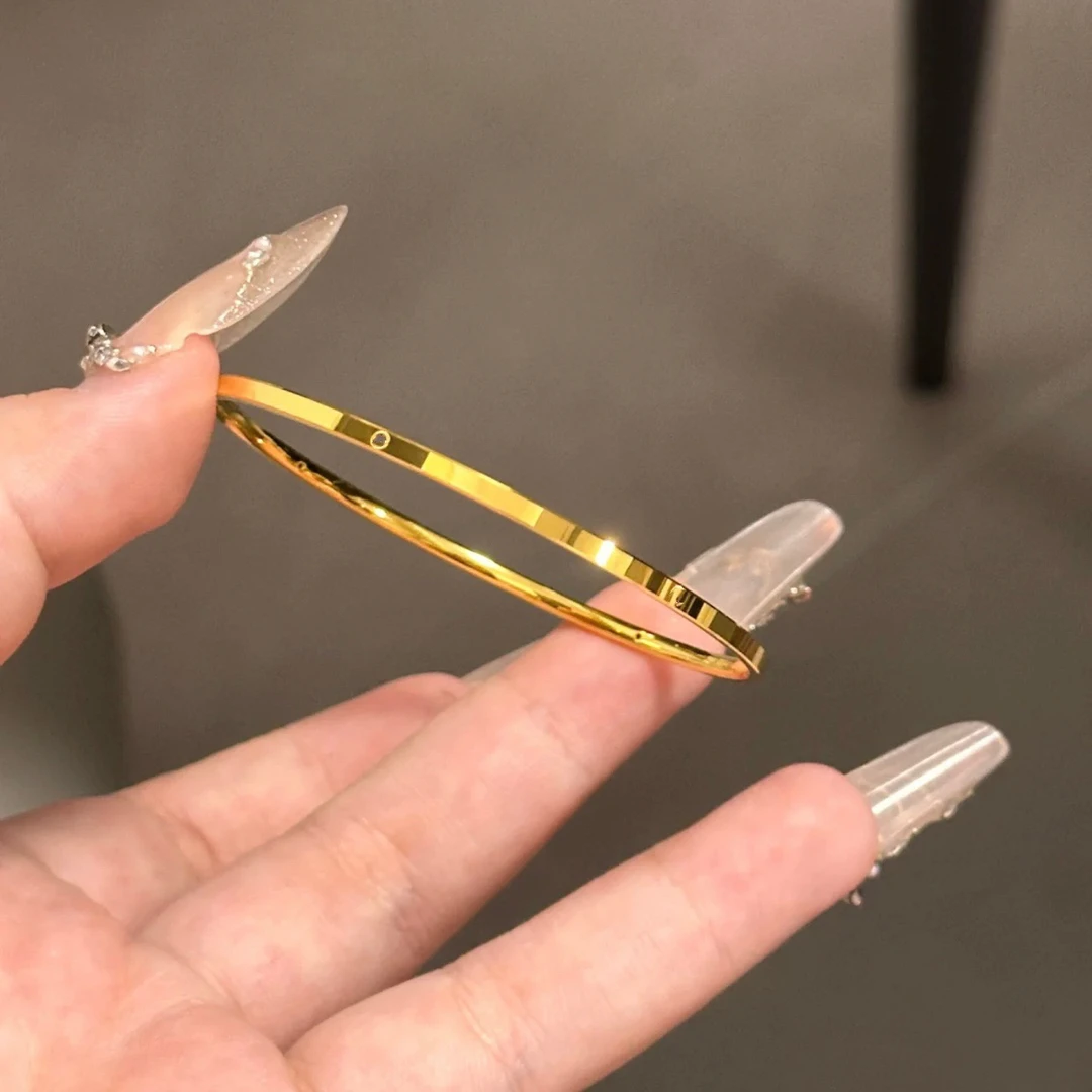 铜合金手镯 思琳 新款一字手镯简约手环叠戴简约高级感手镯女