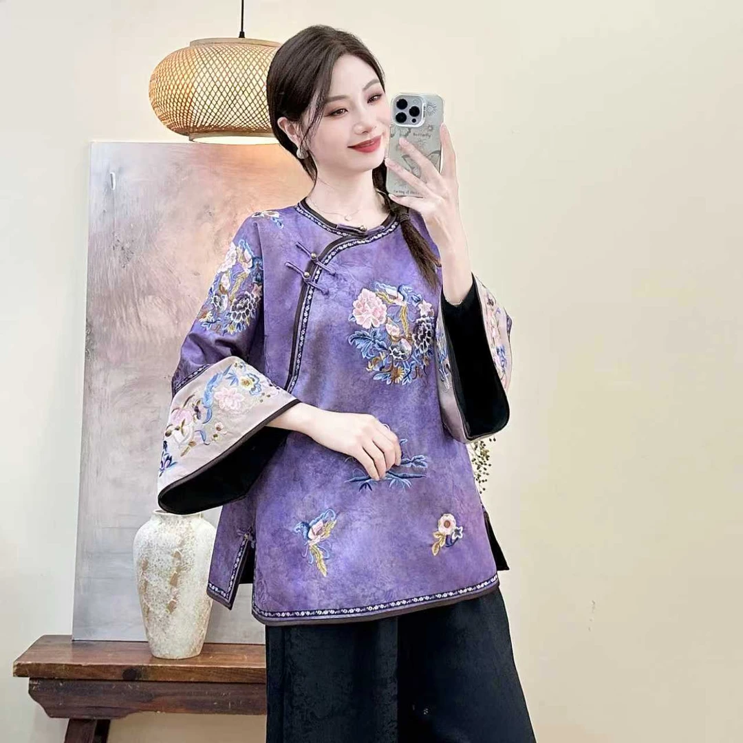 20025紫气东来中式国风重工刺绣轻奢大码外套复古盘扣太太服上衣