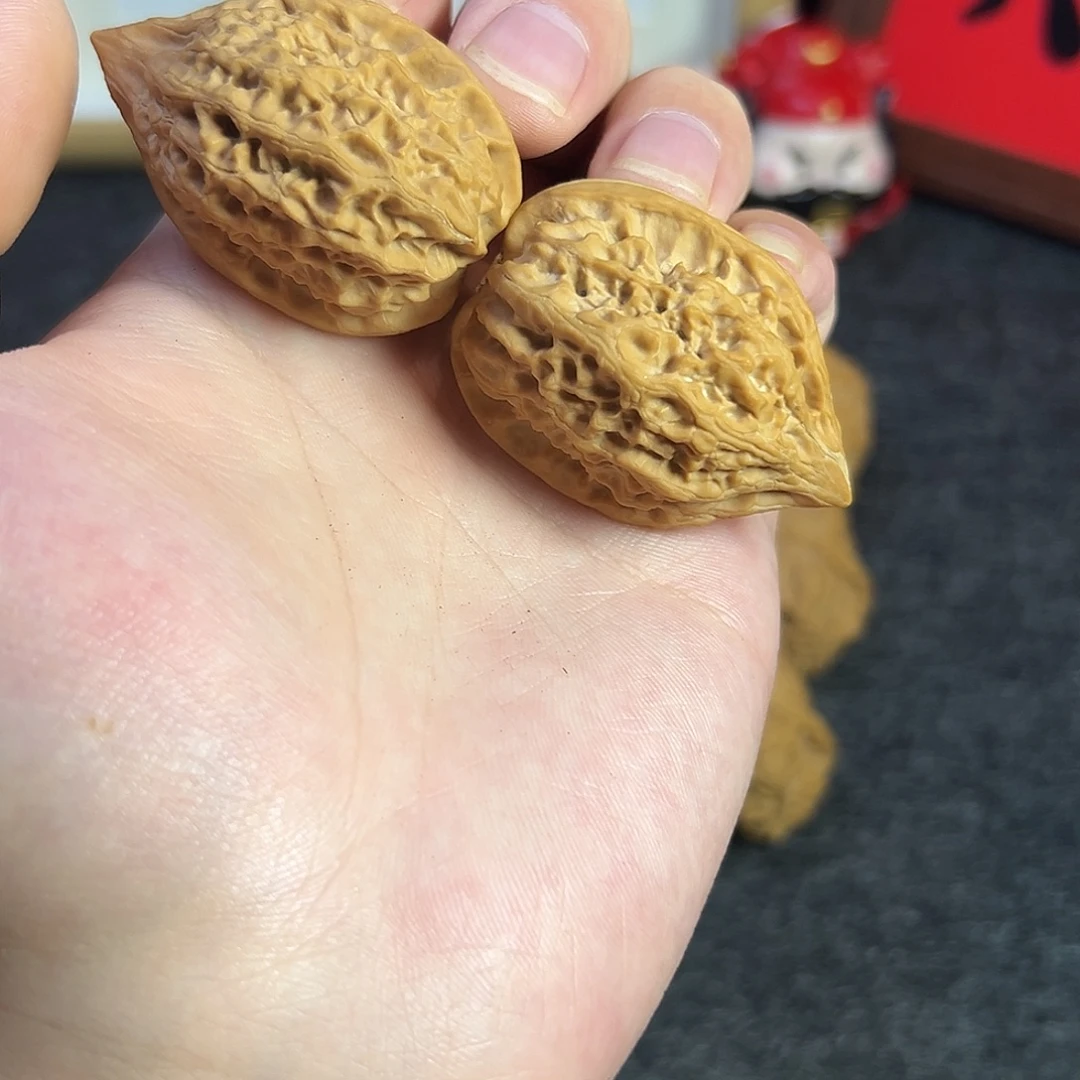 文玩核桃把件沈鸡