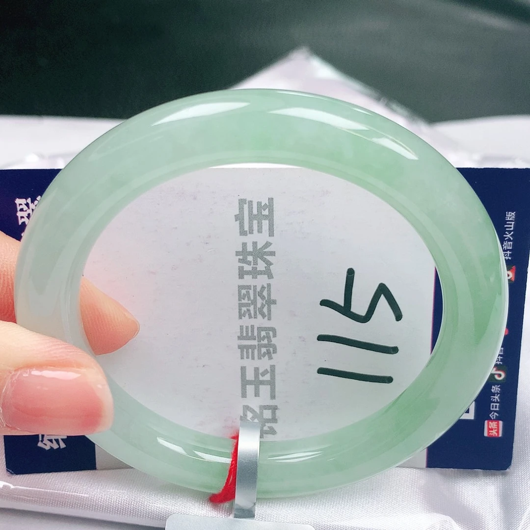 翡翠未镶嵌手镯缅甸天然a货翡翠手镯