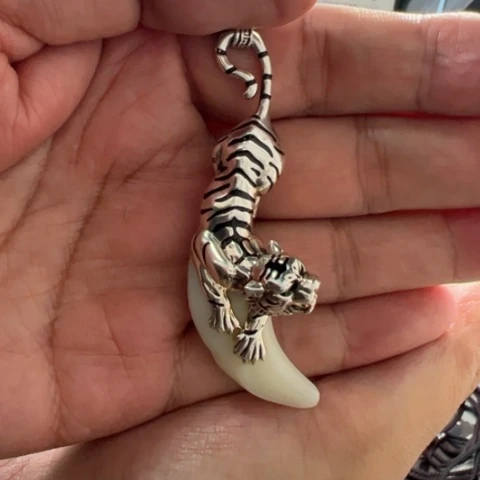 颈饰银S925镶嵌和田玉