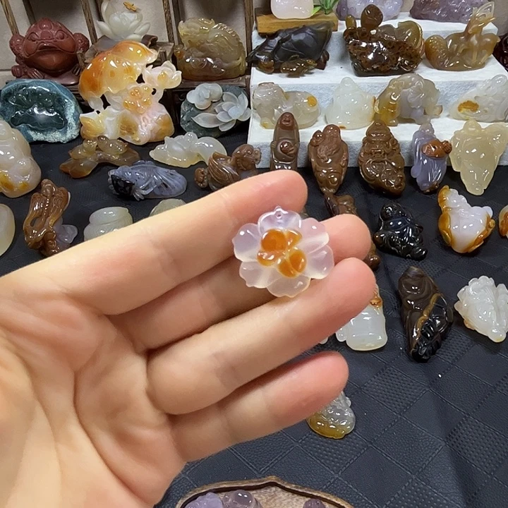 幸***星未镶嵌玛瑙/玉髓珠宝奇石