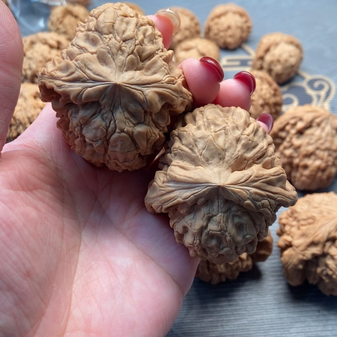 风***飞文玩核桃吊坠核桃