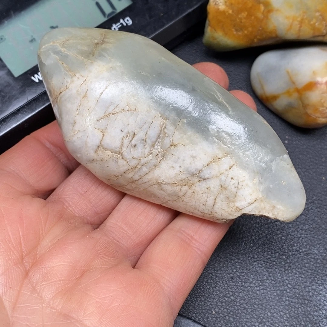 和田玉未镶嵌珠宝奇石