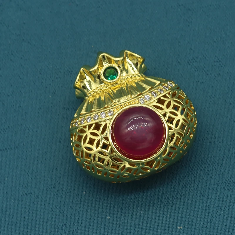 【高级定制】收藏级轻奢时尚设计吊坠x015