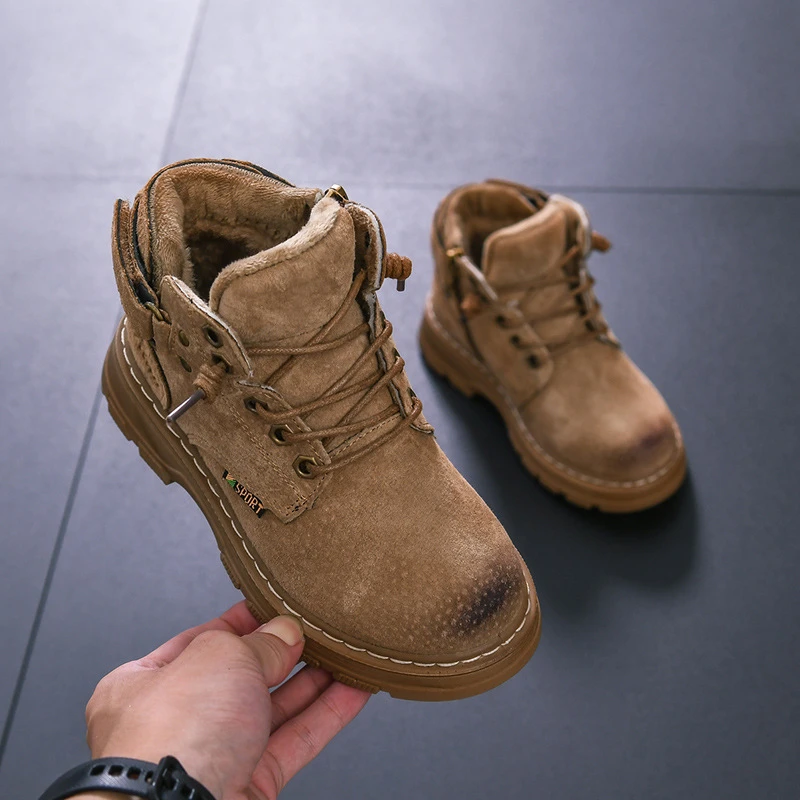 男童马丁靴秋冬季新款2025防滑儿童棉靴软底雪地靴小男孩儿童冬鞋