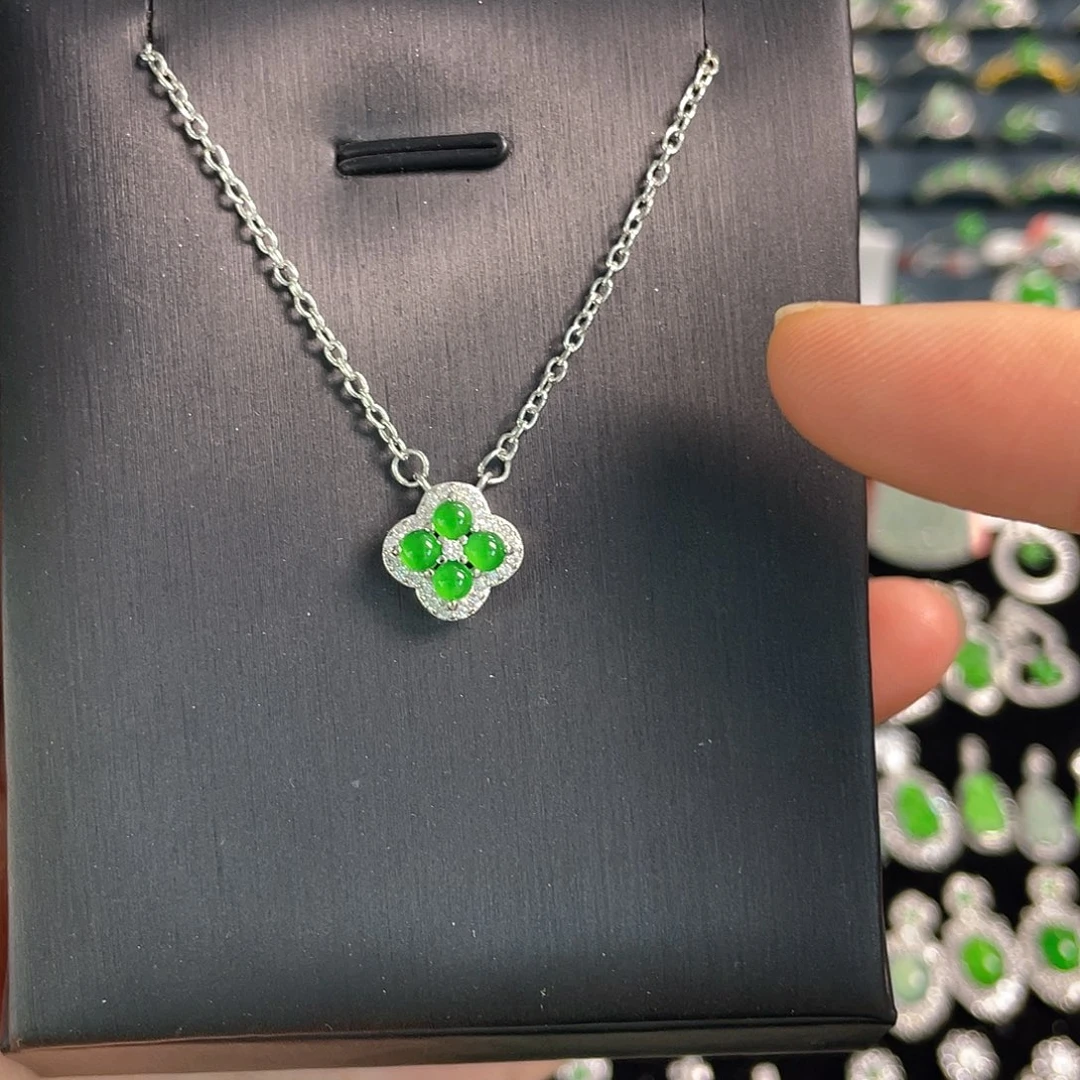 颈饰未镶嵌翡翠项链