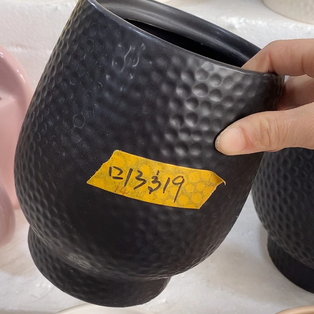 杯子陶盆有孔 瑕疵介意勿拍