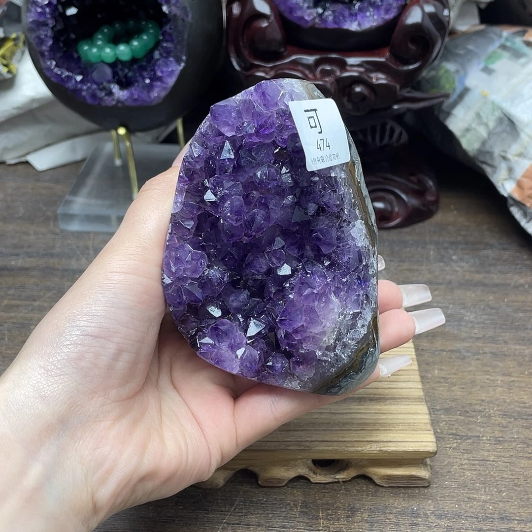 紫晶大型摆件（非配饰）未镶嵌