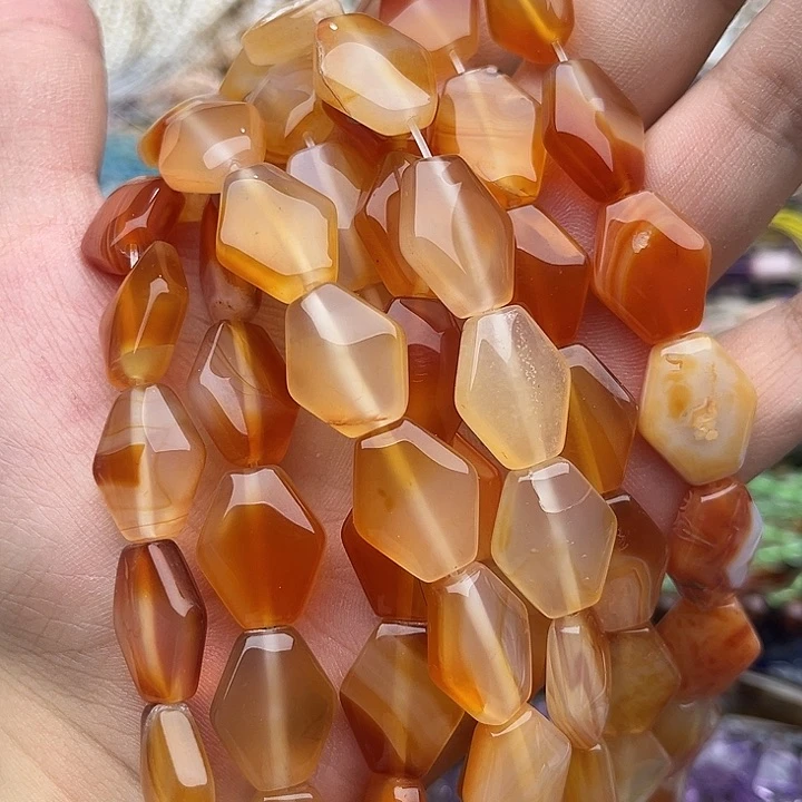 玛瑙/玉髓未镶嵌珠宝半成品一条15/18mm左右玛瑙棱形片珠