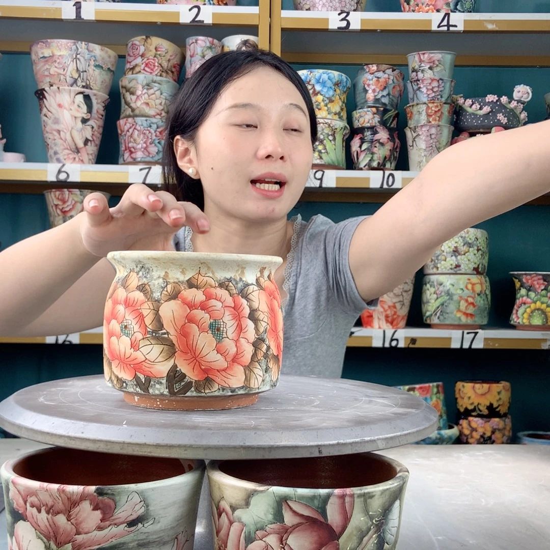 景德镇手工花盆386