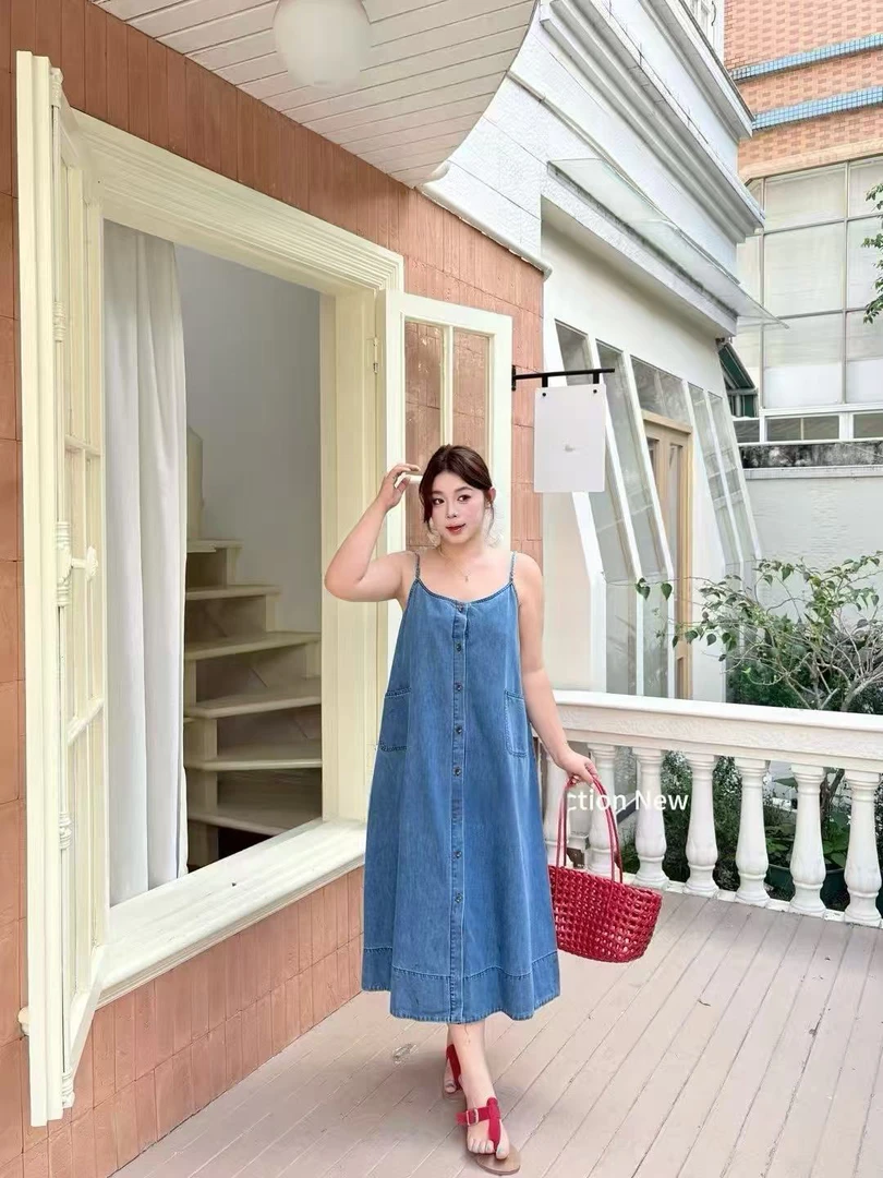 W阿薇-软牛仔吊带裙
