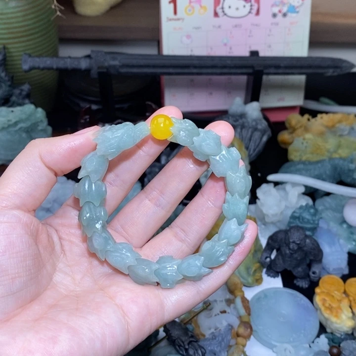 定制翡翠未镶嵌翡翠