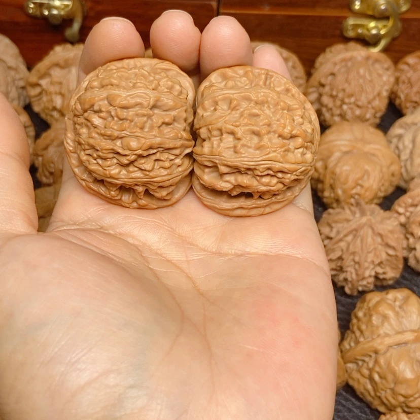 【闪购商品】吊坠文玩核桃苏**.白狮子40