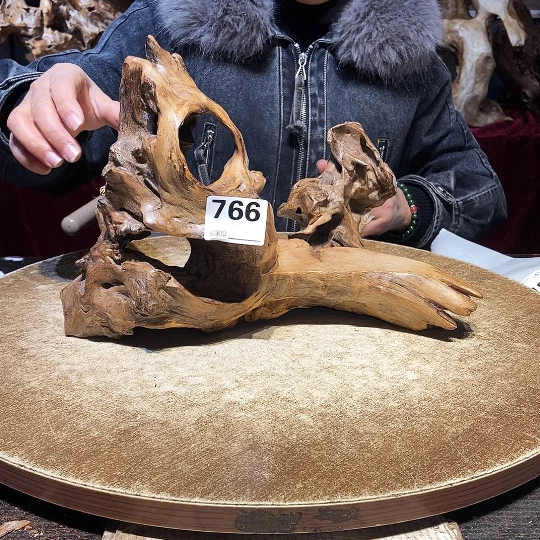 微***士766。株木随行根艺