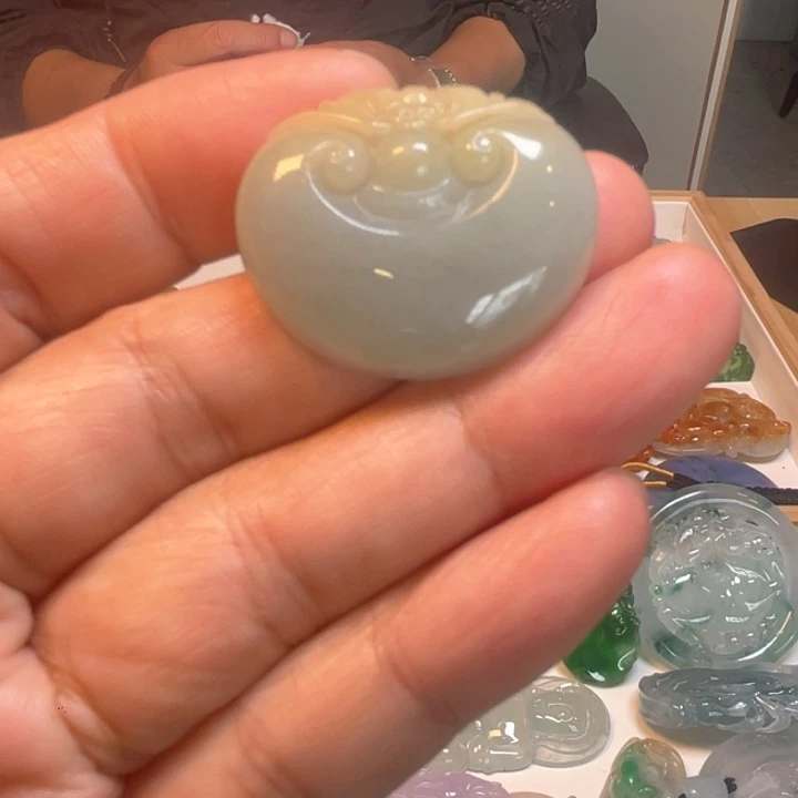 翡翠吊坠(不含链)未镶嵌海*杨