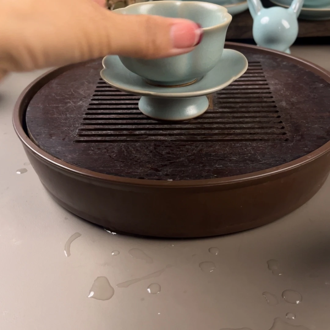 仿古釉水梅花盏微瑕