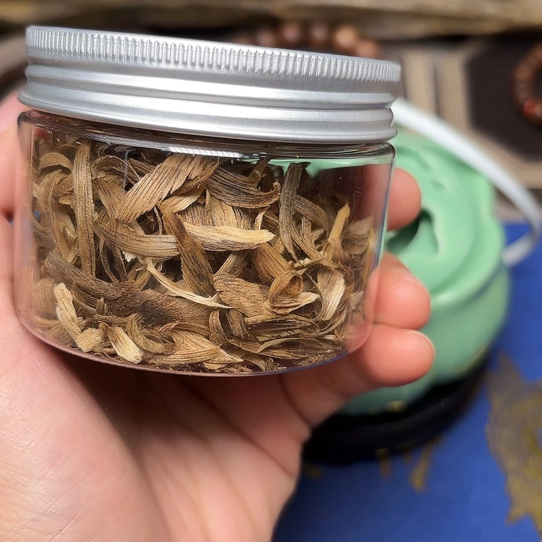 沉香碎屑沉香芽庄白棋楠勾丝10克➕香炉1个