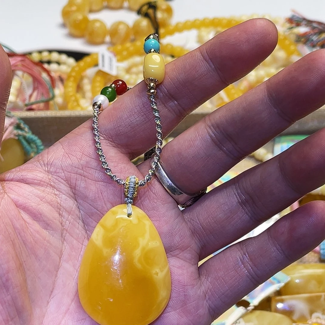 蜜蜡未镶嵌手串水滴