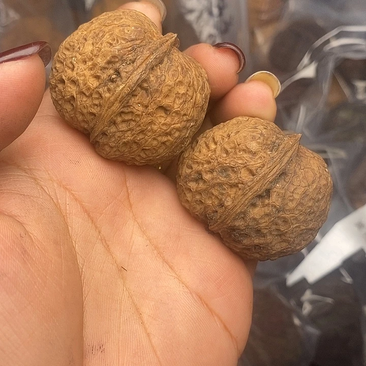 文玩核桃吊坠67号40mm