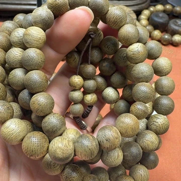 大叶紫檀（黑酸枝木类）