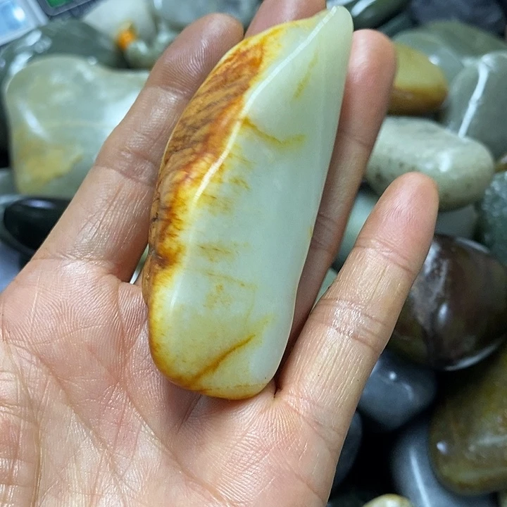 和田玉（糖玉）未镶嵌挂件