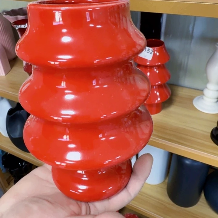 好看的陶瓷花瓶好看的陶瓷花瓶