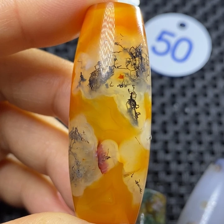 未镶嵌颈饰玛瑙/玉髓温****3