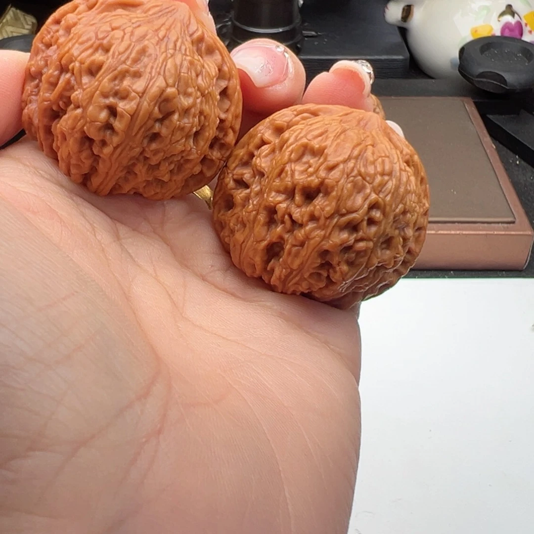 文玩核桃把件泥鳅40