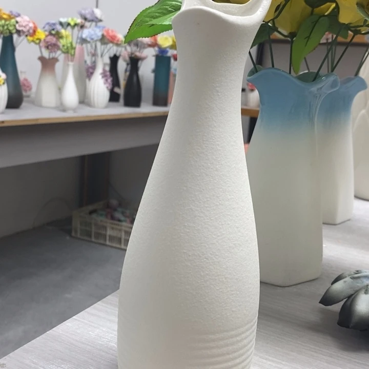 陶瓷陶瓷材料花瓶