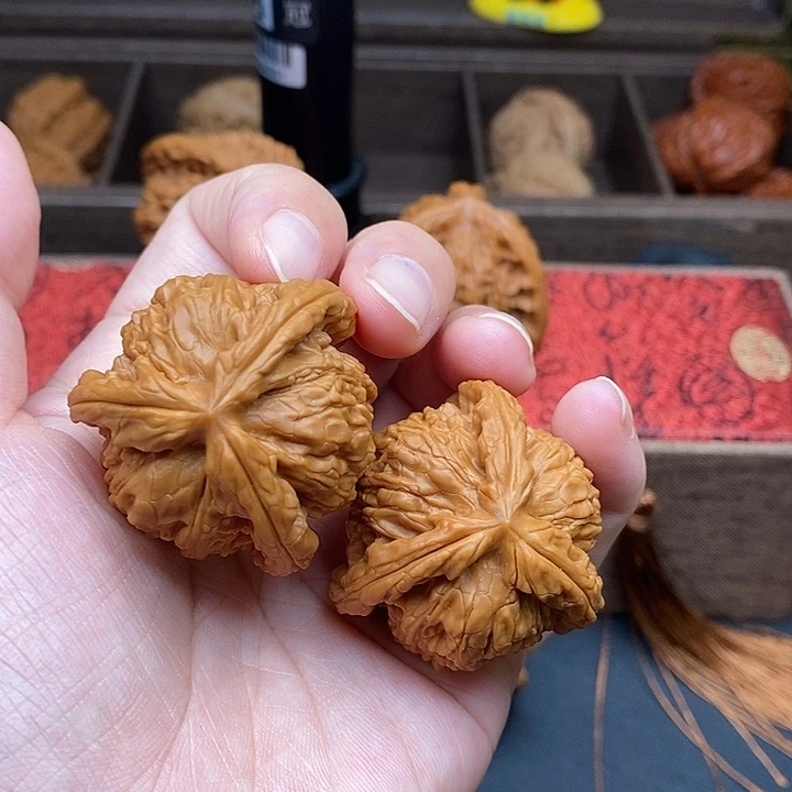 听***课文玩核桃把件白奔