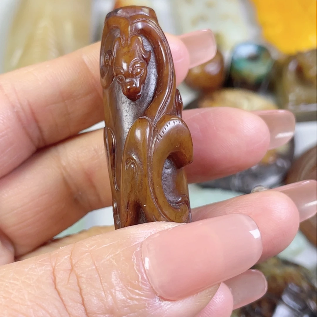 和田玉颈饰未镶嵌意**主