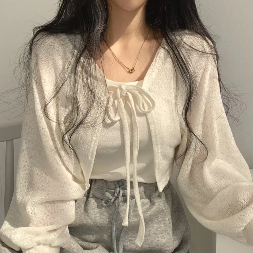 【啾啾】春夏尾货辣妹小衫直播扣号链接，默认微瑕，NO退换，介意勿拍