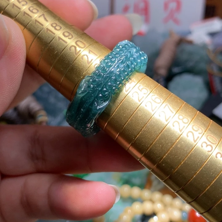 翡翠颈饰未镶嵌保真天然A货翡翠