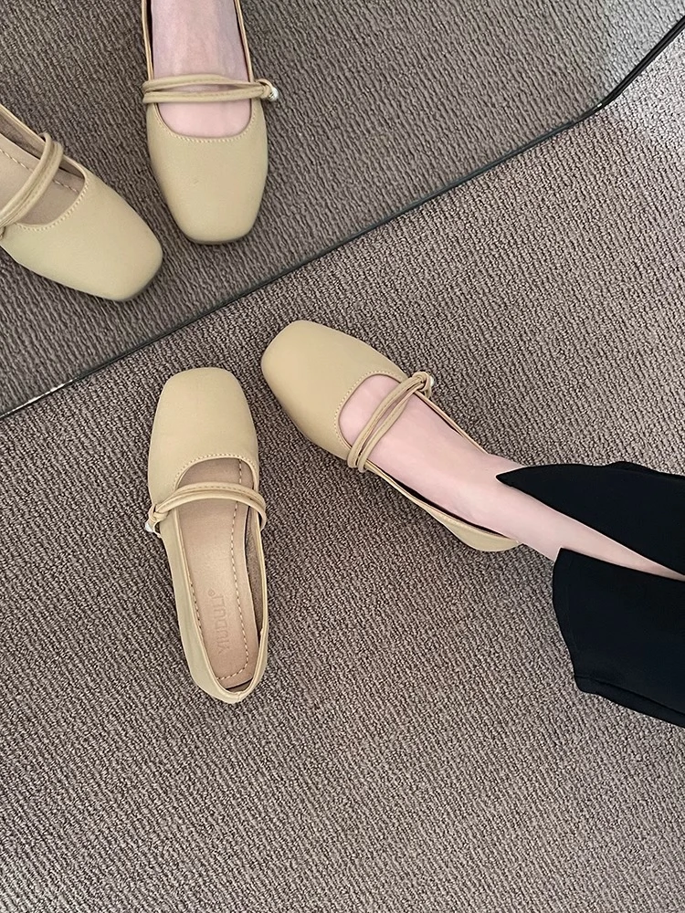 玛丽珍仙女配裙子小皮单鞋女2025新款春秋晚晚风温柔平底奶奶瓢鞋