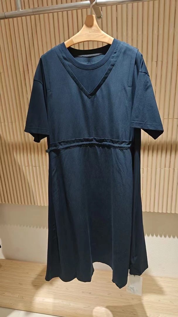 夏季文艺复古气质V领收腰中袖连衣裙女装