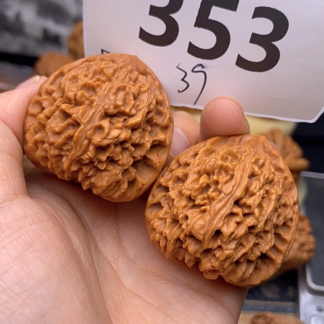 文玩核桃把件353号39南疆