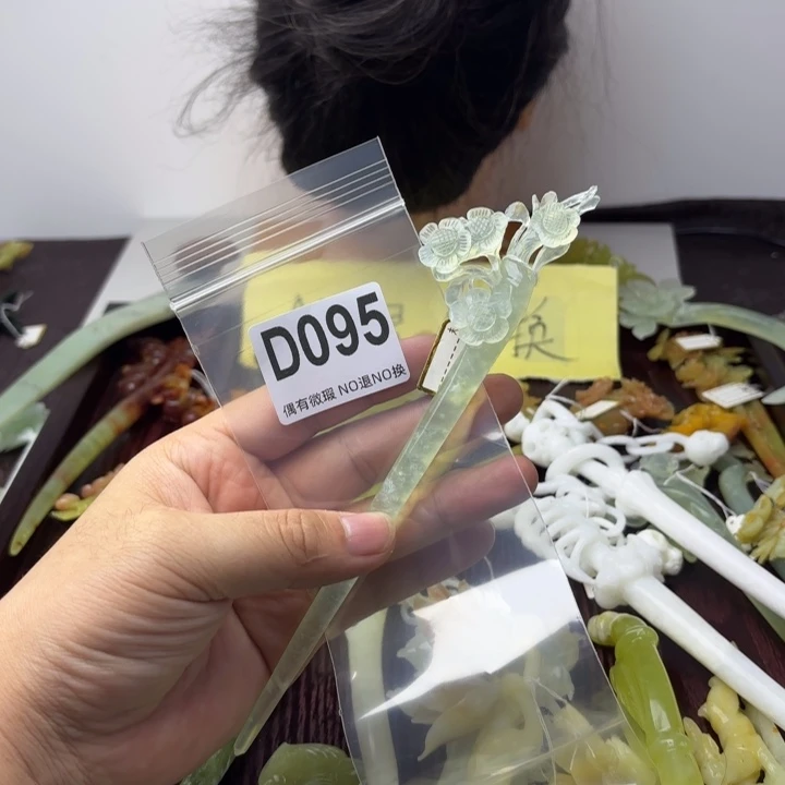 蛇纹石玉发饰合金禅**心
