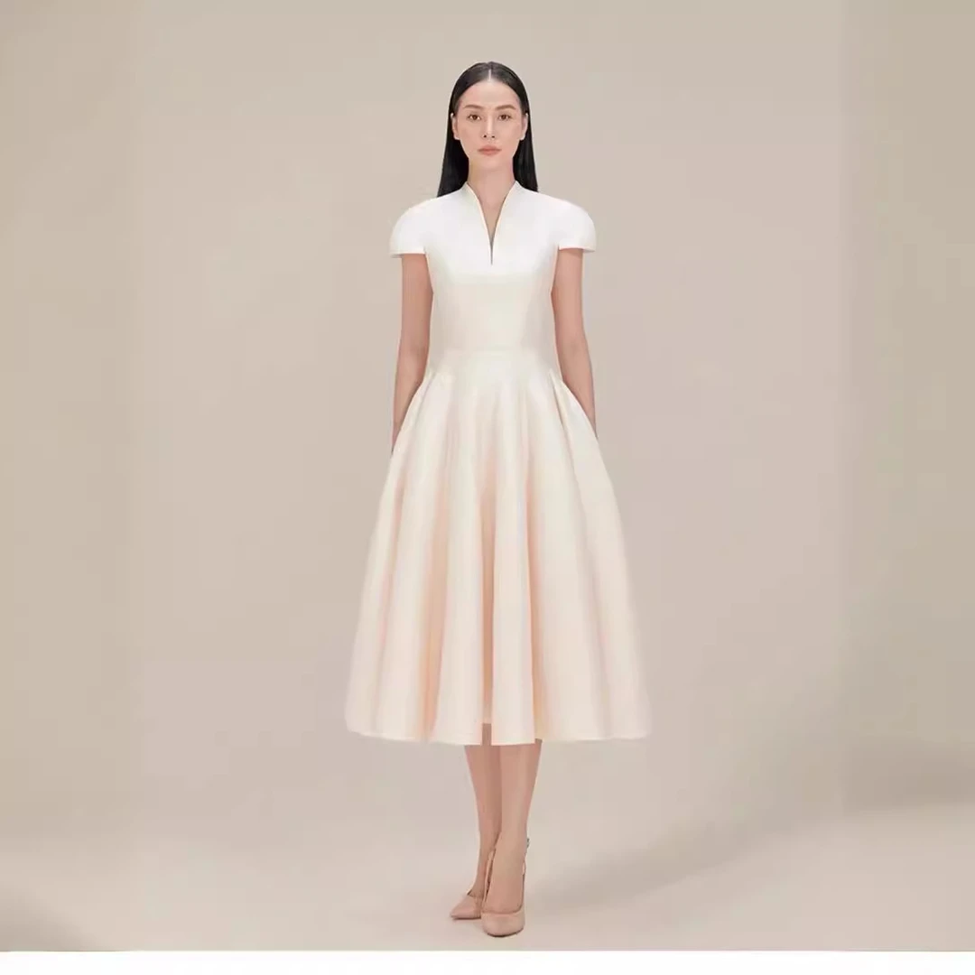 2025现货越南气质设计感蓬蓬裙高级感连衣裙春夏领越南小众连衣裙