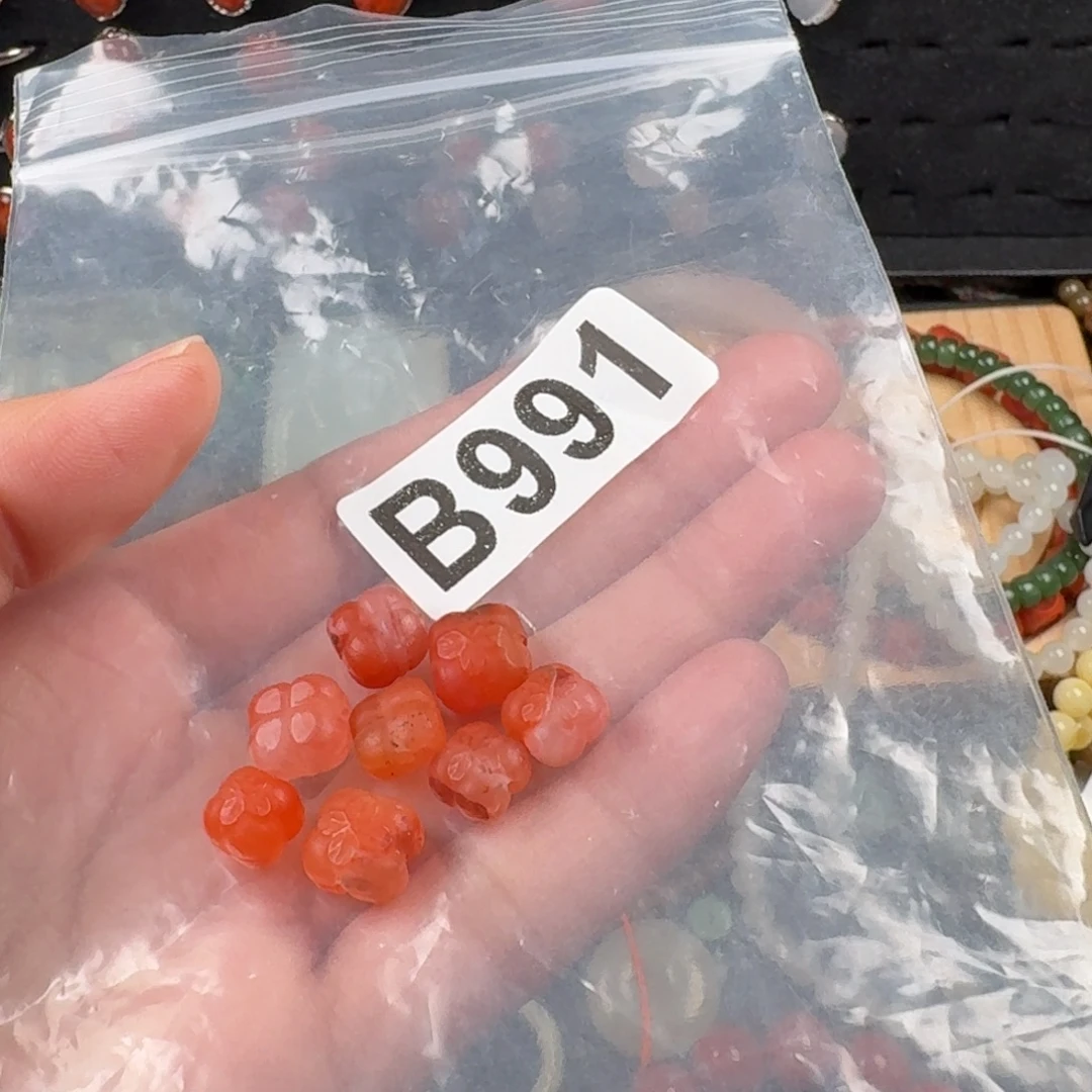 南红玛瑙未镶嵌珠宝奇石