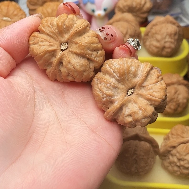 吊坠文玩核桃千****店蛤蟆