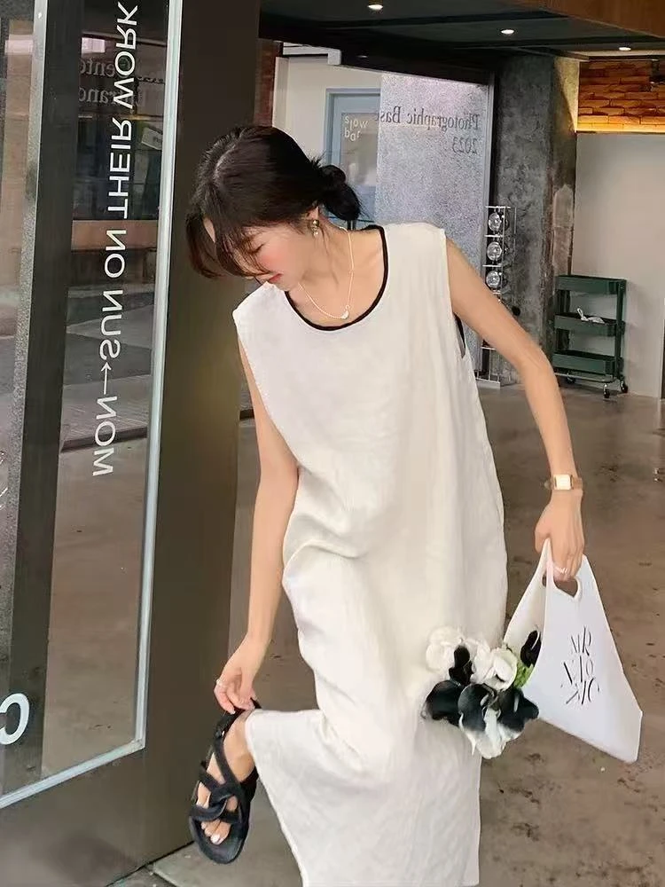 慵懒松弛感亚麻无袖连衣裙