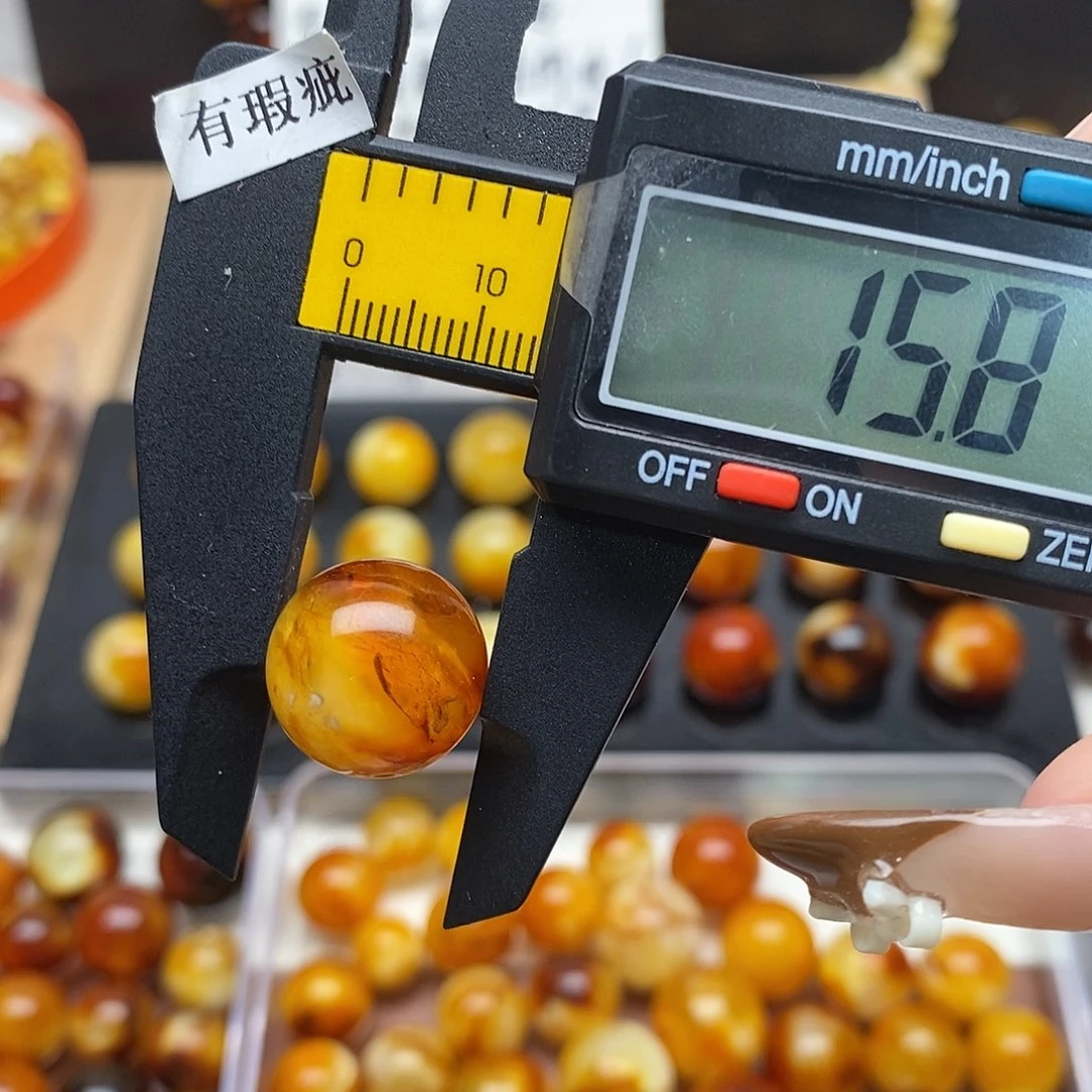 虫珀未镶嵌裸石蜜蜡841